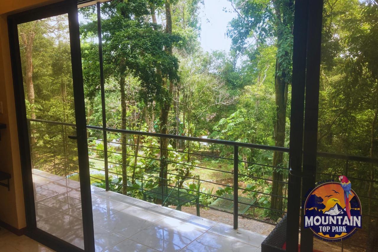 Mountain Top Park Hotel Quepos Buitenkant foto