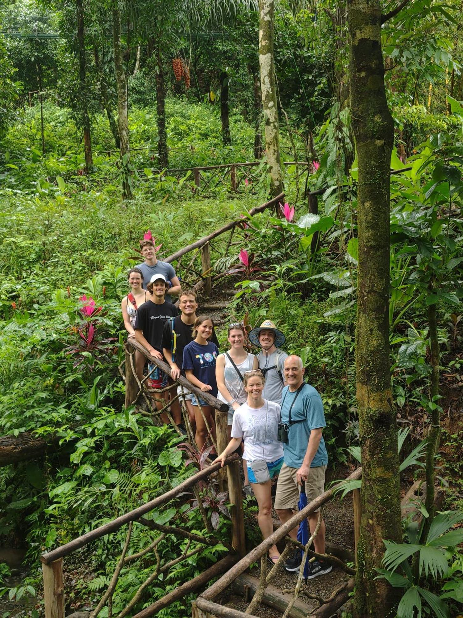 Mountain Top Park Hotel Quepos Buitenkant foto